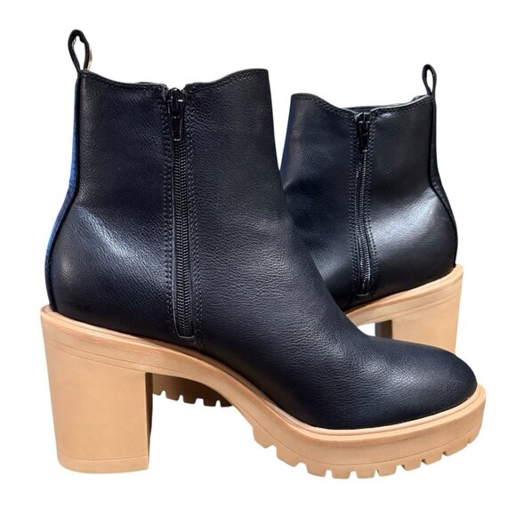 Dolce Vita Jade platform Black Leather Lug Sole Boots Size 10 - Picture 2 of 8